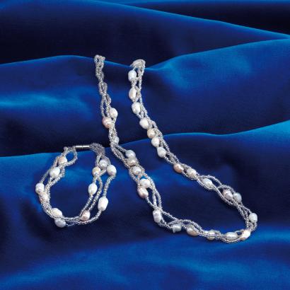 Glamouröse Süsswasserperlenkette und Armband