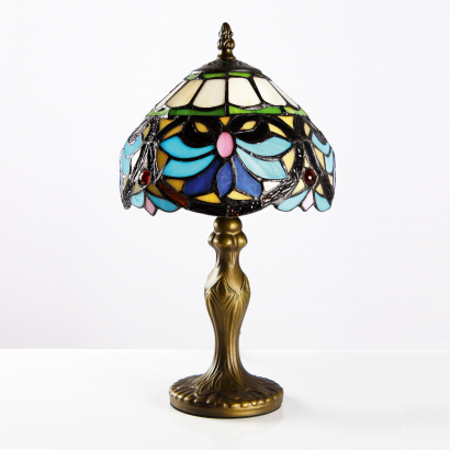 Tischlampe im Tiffany-Stil