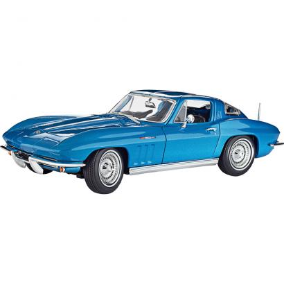 Chevrolet Corvette C2 „Sting Ray“
