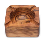Aschenbecher, 9 x 9 x 4 cm, Olivenholz