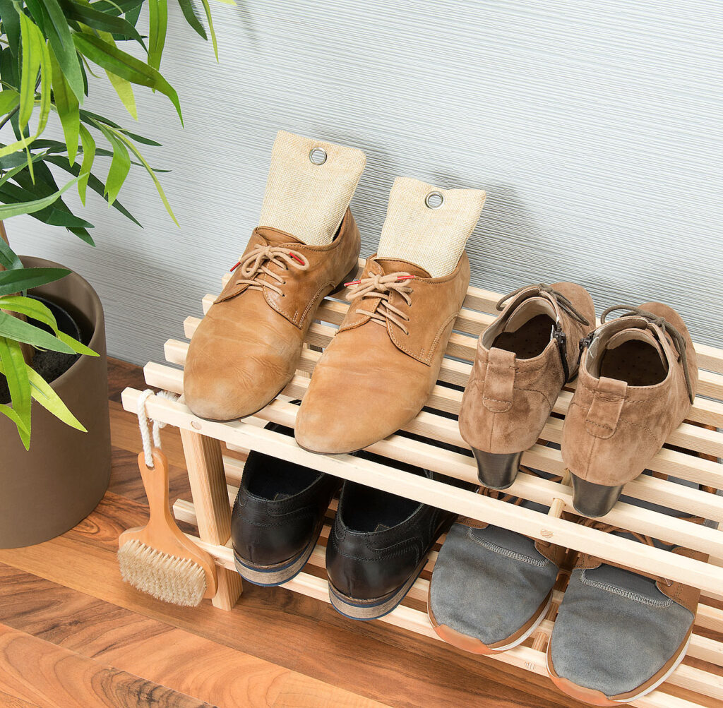 2in1-Schuh-Erfrischer mit Bambus-Aktivkohle, geruchsmildernd, 2x 75 g 2in1-Schuh-Erfrischer mit Bambus-Aktivkohle, geruchsmildernd, 2x 75 g