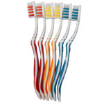 Zahnbürsten 6er-Set, 3 verschiedene Farben