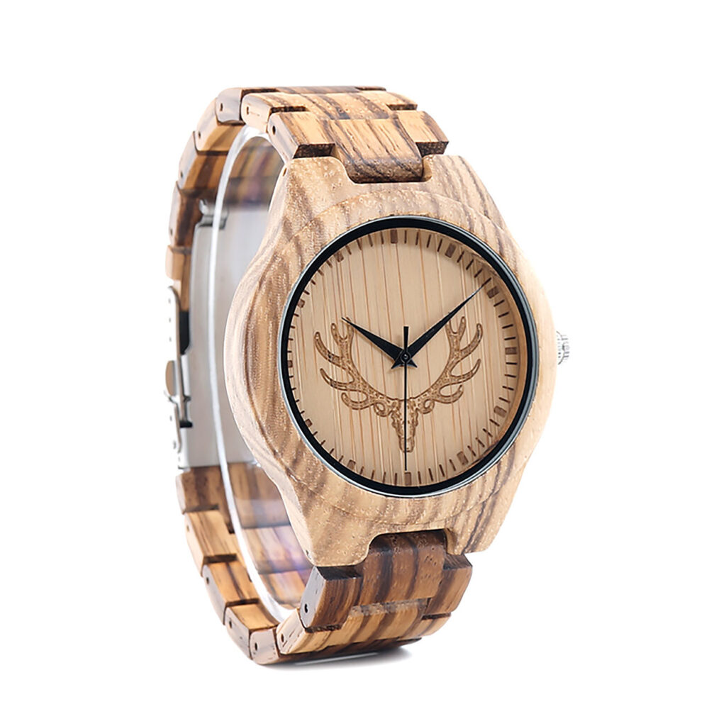 Sportliche Uhr aus Bambus, Holzuhr mit Hirschgeweih, Armbanduhr aus Holz Sportliche Uhr aus Bambus, Holzuhr mit Hirschgeweih, Armbanduhr aus Holz