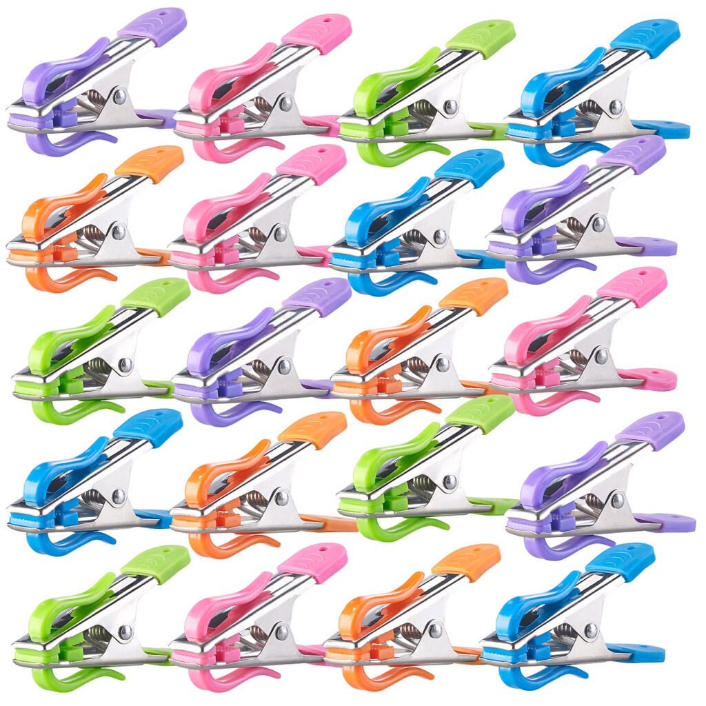 Soft-Grip-Wäscheklammern mit Doppel-Kleiderhaken, 20 Stück, 5 Farben Soft-Grip-Wäscheklammern mit Doppel-Kleiderhaken, 20 Stück, 5 Farben