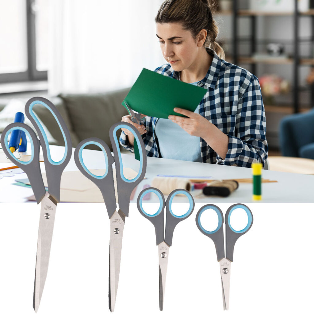 Mehrzweck-Scheren Set aus Edelstahl, 4 Stück, grau-blau Mehrzweck-Scheren Set aus Edelstahl, 4 Stück, grau-blau