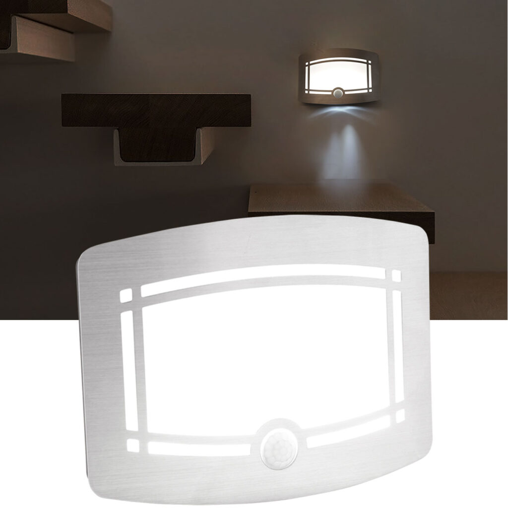 Batterie-LED-Wandleuchte, 2 Leuchtmodi, PIR-Bewegungs- & Lichtsensor, 20-40 lm Batterie-LED-Wandleuchte, 2 Leuchtmodi, PIR-Bewegungs- & Lichtsensor, 20-40 lm