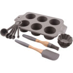 Muffinbackform mit Messlöffeln, Spachtel und Pinsel, Silikon
