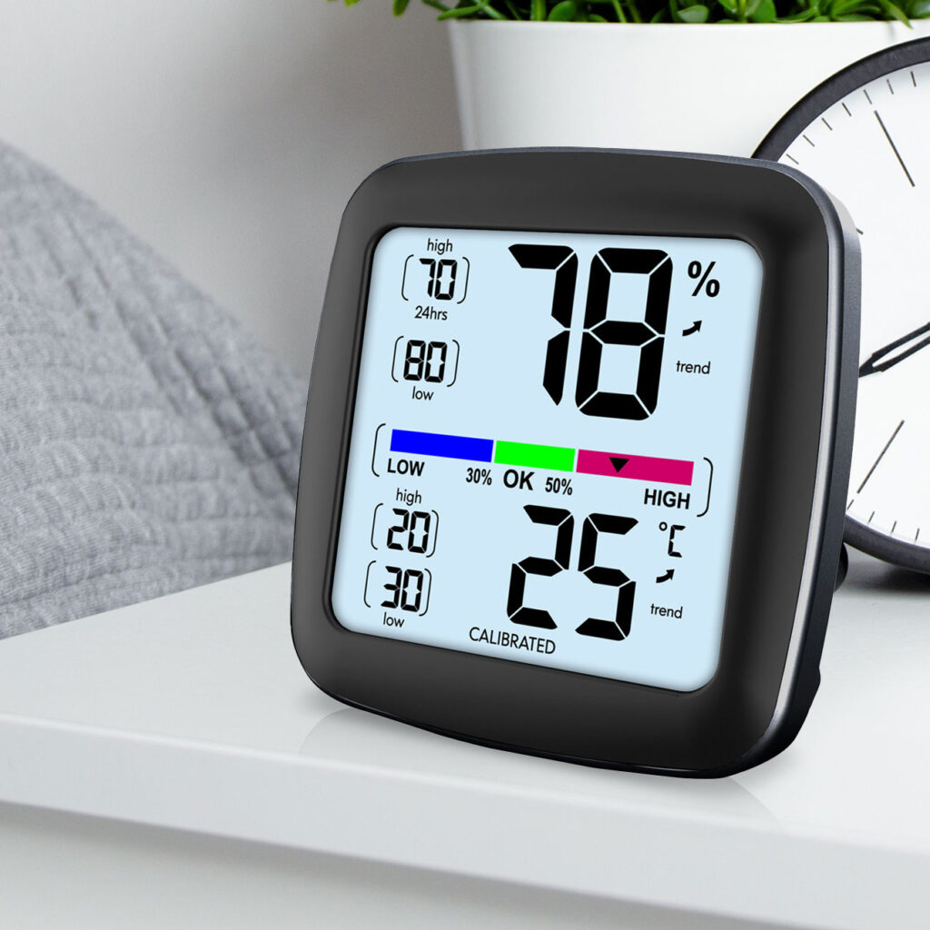 Digitales Präzisions-Thermo-/Hygrometer mit LCD-Display, kalibrierbar Digitales Präzisions-Thermo-/Hygrometer mit LCD-Display, kalibrierbar