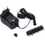 Universal-Steckernetzteil 600mA, AC/DC-Typ, 6 austauschbare Stecker