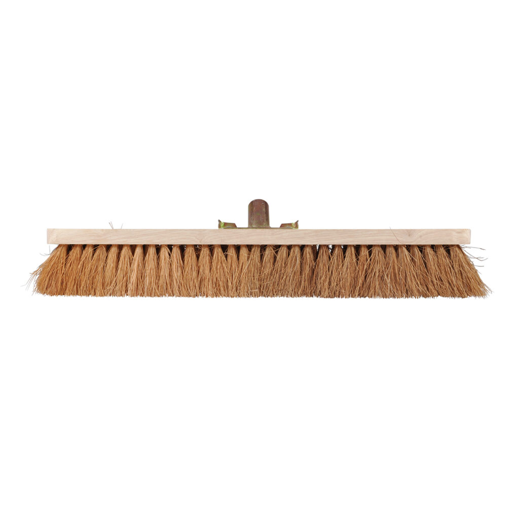 Besenkopf mit Kokosnuss-Borsten, Stielhalter aus Metall, 60 cm Besenkopf mit Kokosnuss-Borsten, Stielhalter aus Metall, 60 cm