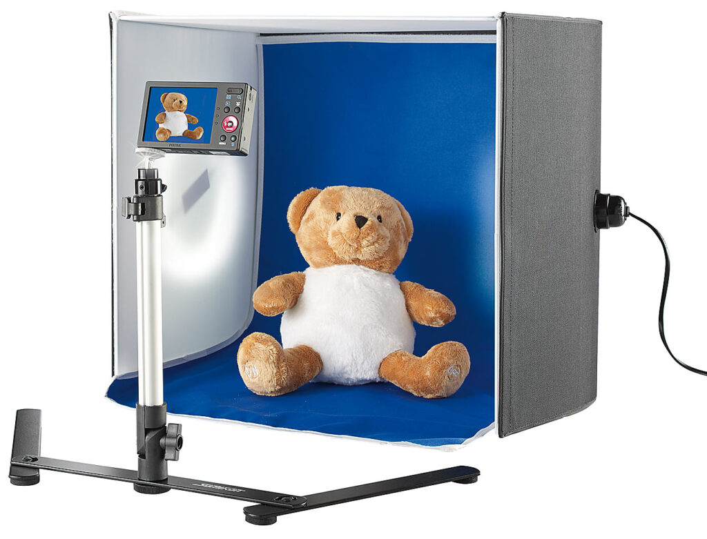 Professionelle Foto-Studio-Box, 2 Fotolampen & Stativ, 22 W, 1.710 lm Professionelle Foto-Studio-Box, 2 Fotolampen & Stativ, 22 W, 1.710 lm