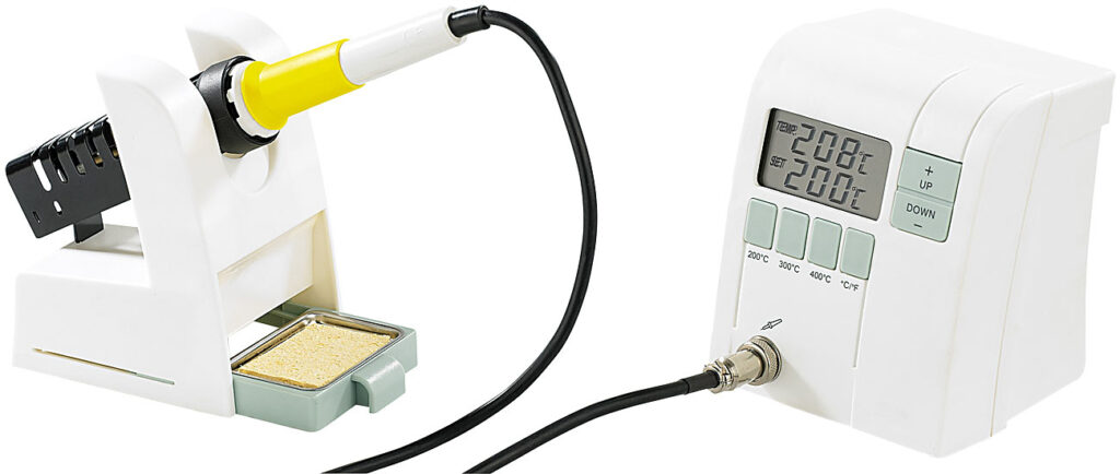 Digitale Premium-Lötstation mit elektronischer Temperatur-Steuerung Digitale Premium-Lötstation mit elektronischer Temperatur-Steuerung