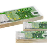 Imponier-Set 100 Taschentücher & 50 Servietten im 100-Euro-Design