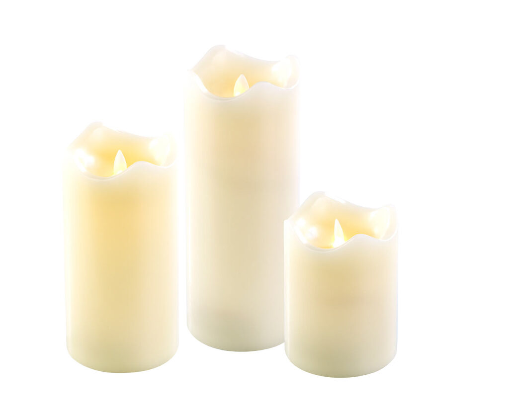 Echtwachskerzen mit beweglicher LED-Flamme, 3er-Set Echtwachskerzen mit beweglicher LED-Flamme, 3er-Set