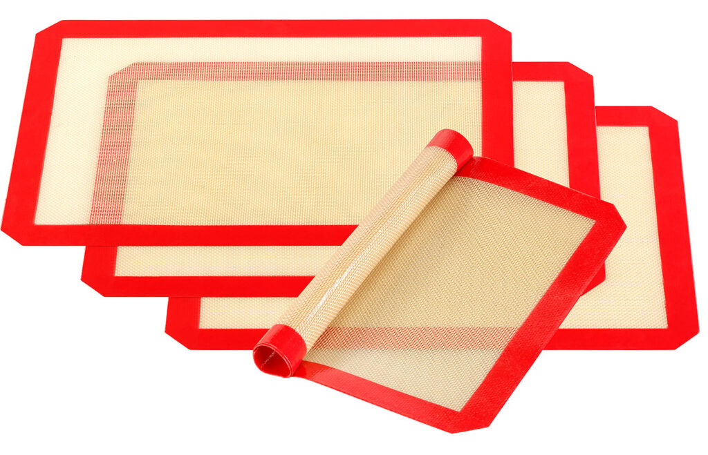 4er-Set Antihaft-Dauer-Backmatten aus Silikon, 30 x 40 cm, BPA-frei 4er-Set Antihaft-Dauer-Backmatten aus Silikon, 30 x 40 cm, BPA-frei