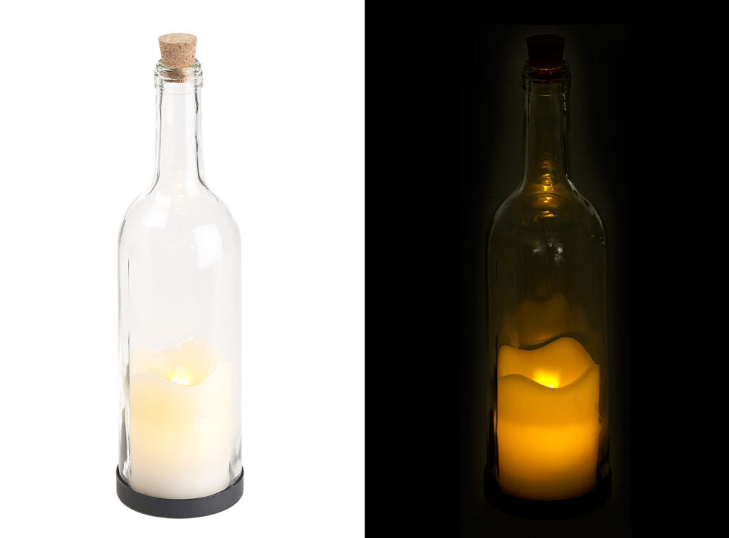 Deko-Glasflasche mit LED-Kerze und beweglicher Flamme, Timer Deko-Glasflasche mit LED-Kerze und beweglicher Flamme, Timer