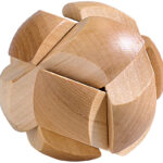 Geduldspiel „Fussball“ aus Holz