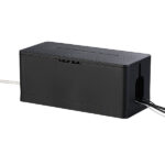 Kabel- & Steckdosen-Box mit Kabelschlitz, Deckel, Belüftung, schwarz