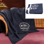 Polar-Fleece-Decke, 250 g/m² mit gesticktem Logo