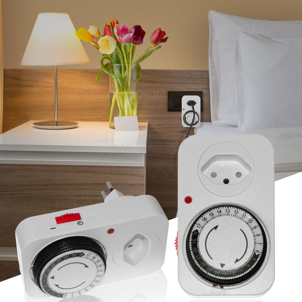 Zeitschaltuhr mechanisch/analog mit Kinderschutz Zeitschaltuhr mechanisch/analog mit Kinderschutz