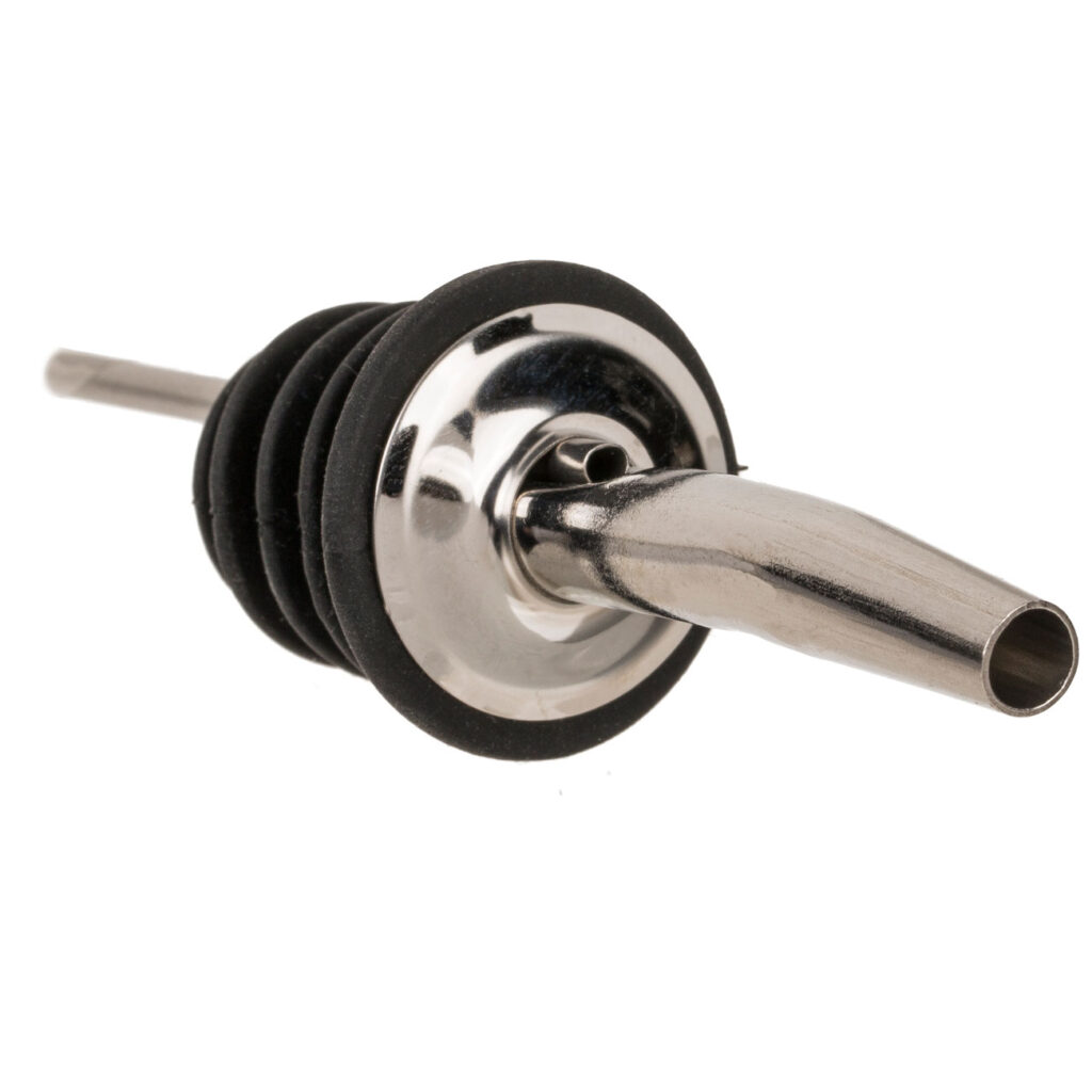 Ausgiesser für Getränkeflaschen, mit Dichtung aus Silikon