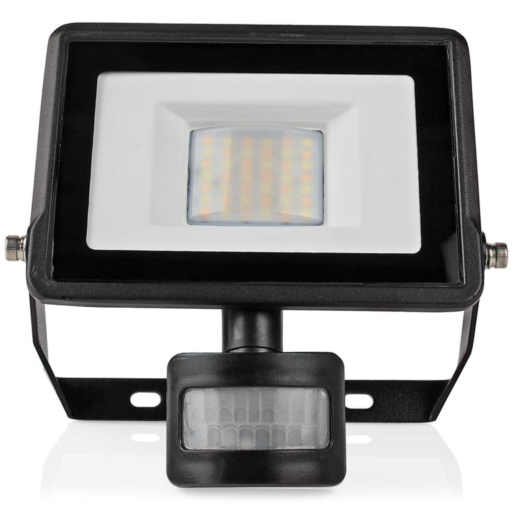 SmartLife Aussenstrahler, WLAN Aussenleuchte, LED Strahler, PIR, Android / iOS, 20 W