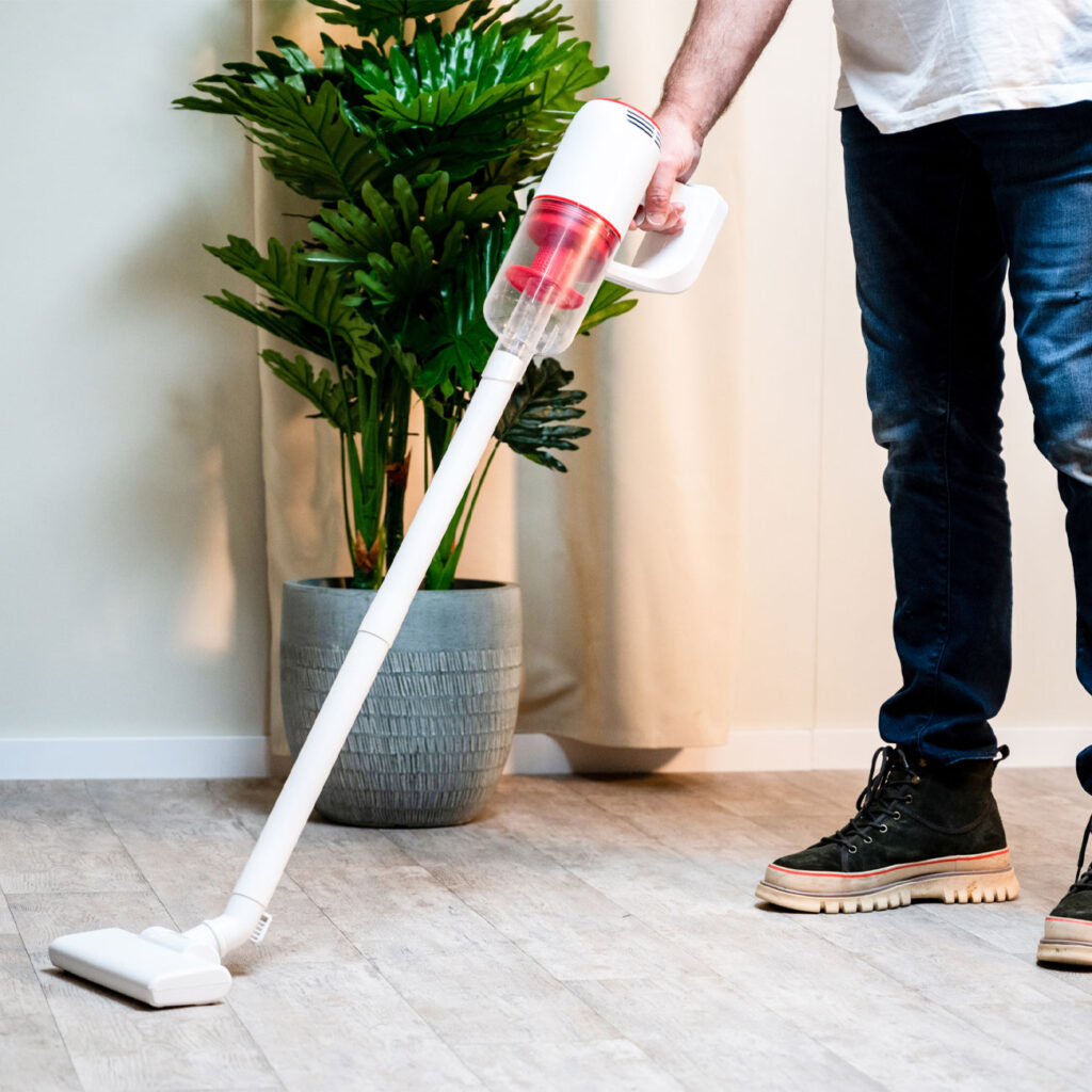 Akku-Zyklon-Staubsauger, 80 W, 6 kPa Akku-Zyklon-Staubsauger, 80 W, 6 kPa