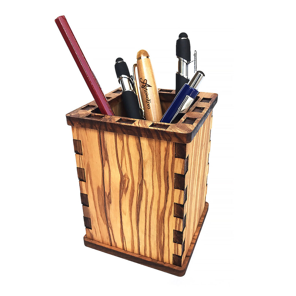 Stiftehalter, 8 x 8 x 10,5 cm, Olivenholz Stiftehalter, 8 x 8 x 10,5 cm, Olivenholz