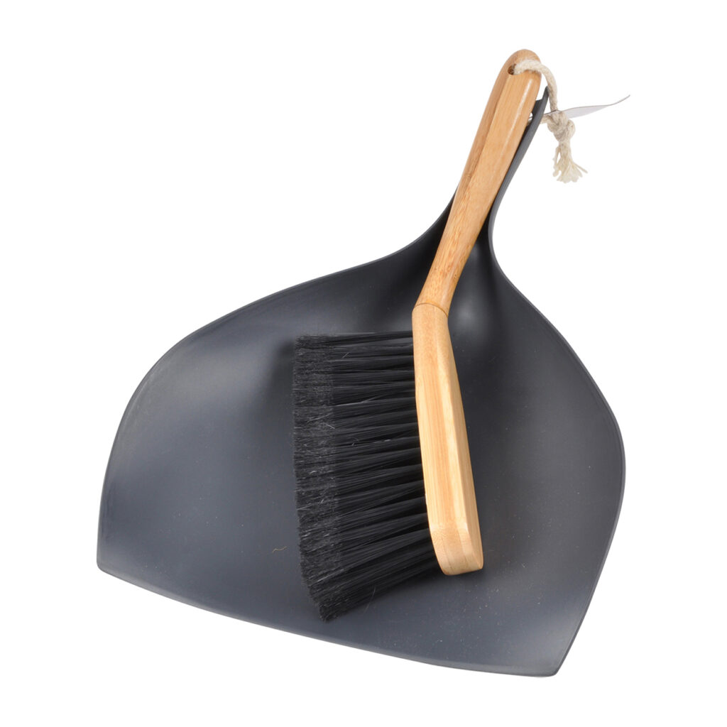 Handfeger und Kehrschaufel aus recyceltem Plastik, Bambusgriff Handfeger und Kehrschaufel aus recyceltem Plastik, Bambusgriff