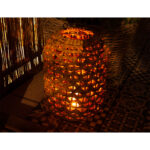 Windlicht aus Rattan mit Henkel, mit Kerzenglas, 24 x 24 x 36 cm