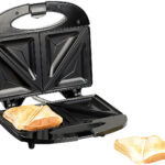 Antihaft-beschichteter Sandwich-Toaster für 4 Portionen, 750 Watt