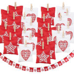 Adventskalender-Girlande mit 24 Säckchen, 9 x 7,5 cm, 185 cm lang