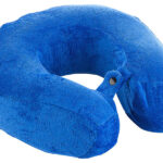 Memory-Foam-Nackenhörnchen mit Soft-Fleece-Bezug und Transport-Tasche