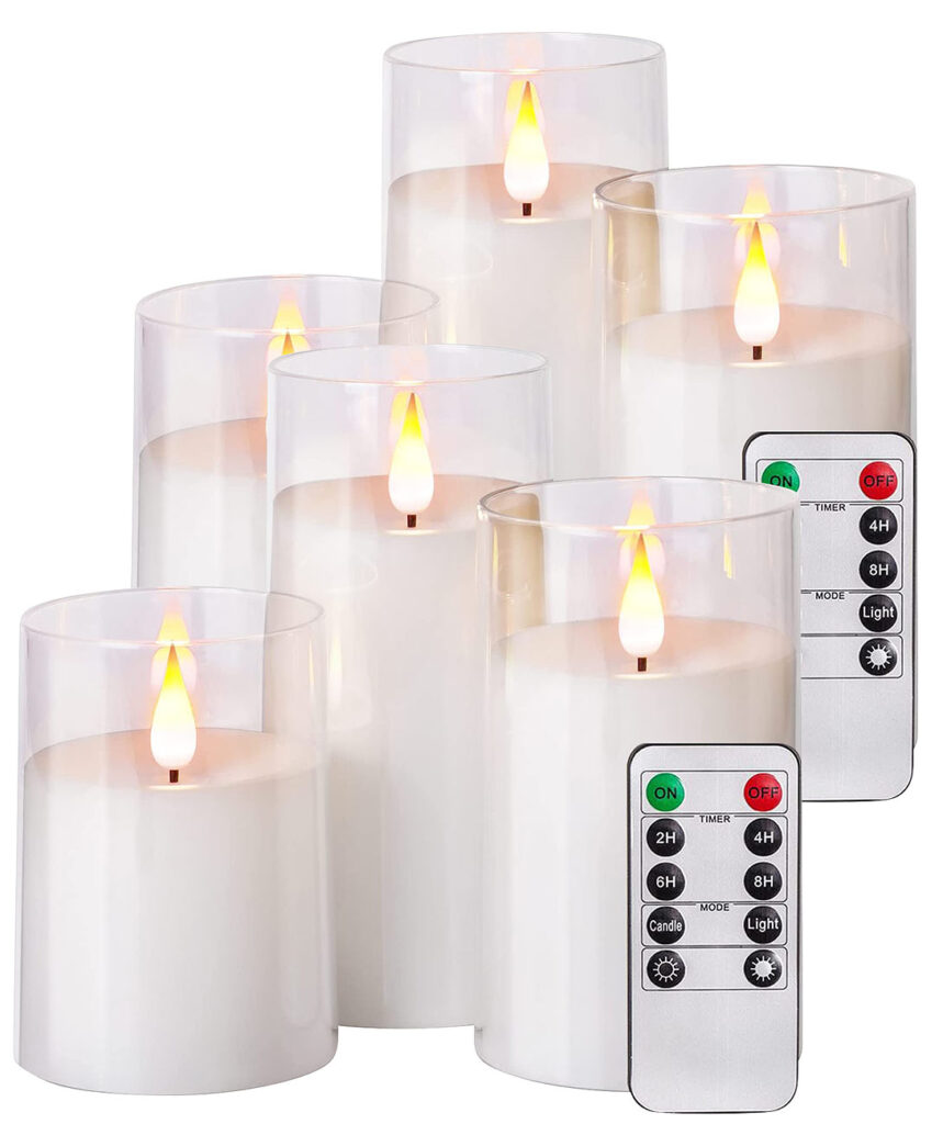 6er-Set weisser unterschiedlich hoher LED Echwachskerzen in Acrylgläsern