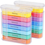 2er-Set bunte Medikamenten-Boxen für 7 Tage, je 4 Tabletten-Fächer, beschriftet 2er-Set bunte Medikamenten-Boxen für 7 Tage, je 4 Tabletten-Fächer, beschriftet