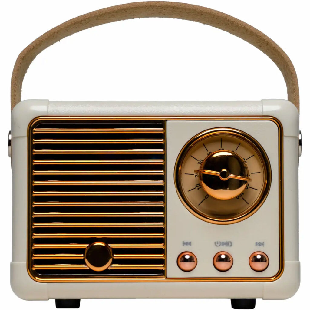 Kompakter Mini-Bluetooth Lautsprecher im 50er Kofferadio-Retro-Stil
