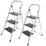 2er-Set Klappbare Trittleiter, mit drei Stufen, bis 125 kg 2er-Set Klappbare Trittleiter, mit drei Stufen, bis 125 kg
