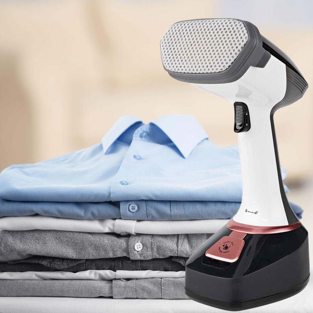 Dampfglätter, Dampfdruck 25 g/m, 1400 Watt Dampfglätter, Dampfdruck 25 g/m, 1400 Watt