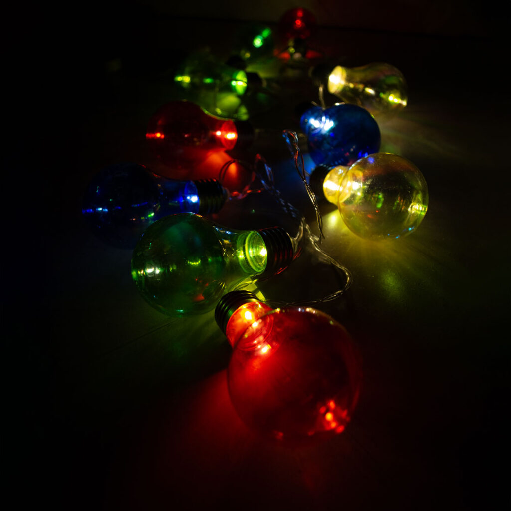 Lichterkette mit 10 bunten Lampen, Batteriebetrieb