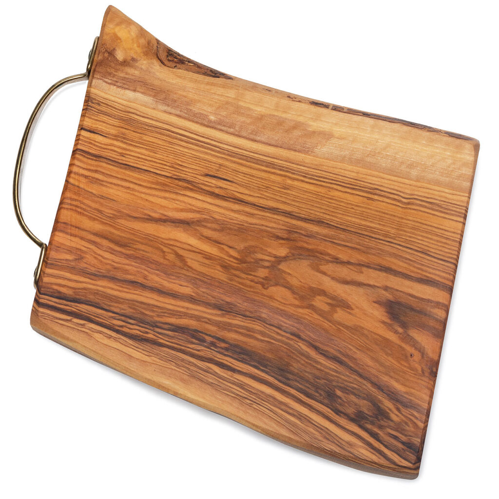Olivenholzbrett mit Messinggriff, Apérobrättli, 22 x 15 x 2,4 cm