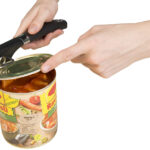 Sicherheits-Dosenöffner mit Edelstahl-Klinge, wiederverschliessbar Sicherheits-Dosenöffner mit Edelstahl-Klinge, wiederverschliessbar