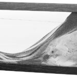 Schwarz-Weiss-Sandbild mit Holzrahmen, 35 x 16 cm