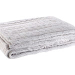 Tagesdecke im Strick-Zopf-Design mit Webpelz-Unterseite, 180 x 150 cm Tagesdecke im Strick-Zopf-Design mit Webpelz-Unterseite, 180 x 150 cm