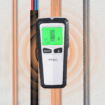 5in1 Multi-Detektor mit LCD-Display für Stromleitungen, Metall & Holz