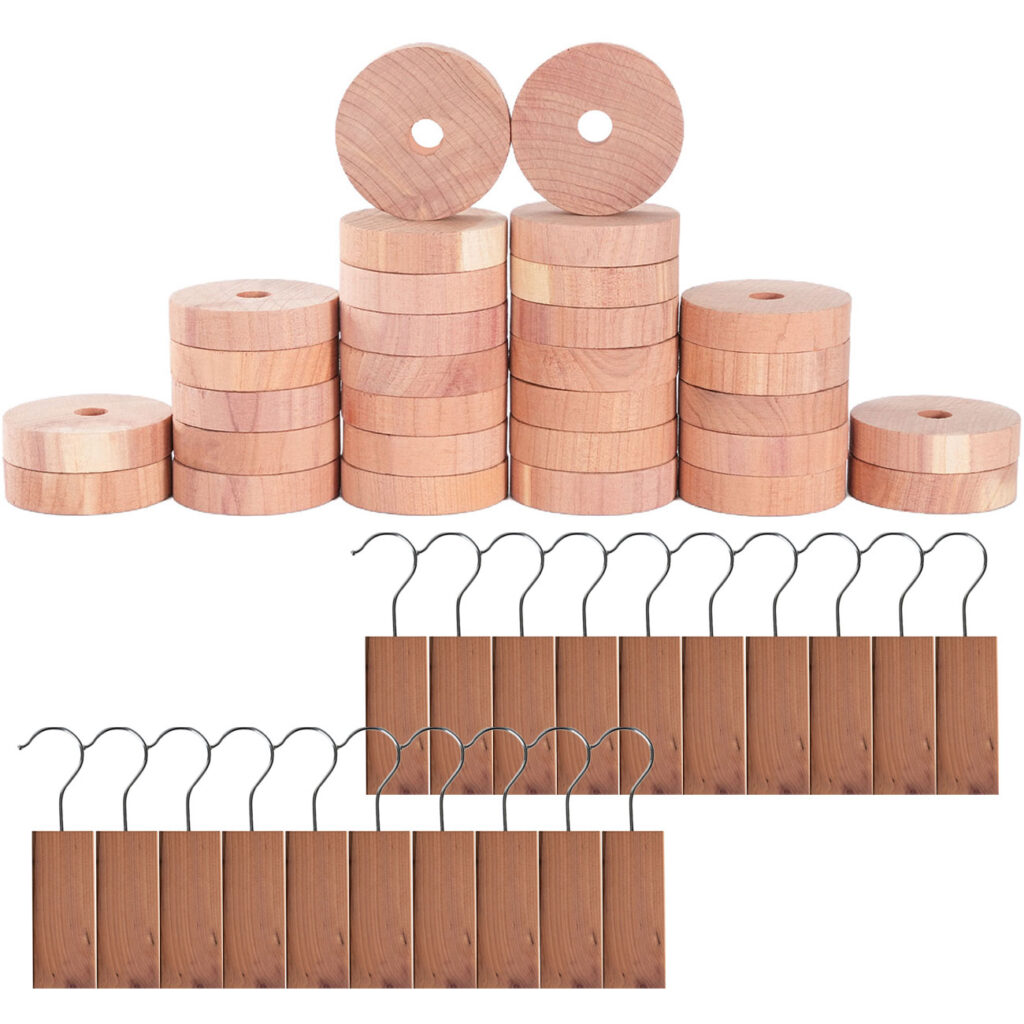 Zedernholz-Set aus 20 Zedernholz-Blöcken und 30 Zedernholz-Ringen