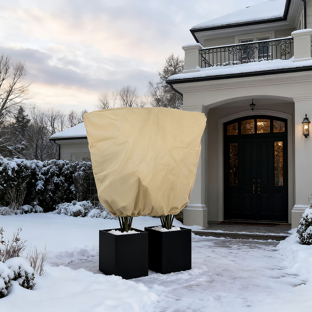 XXL Pflanzenabdeckungen als Winterschutz 240 x 200 cm