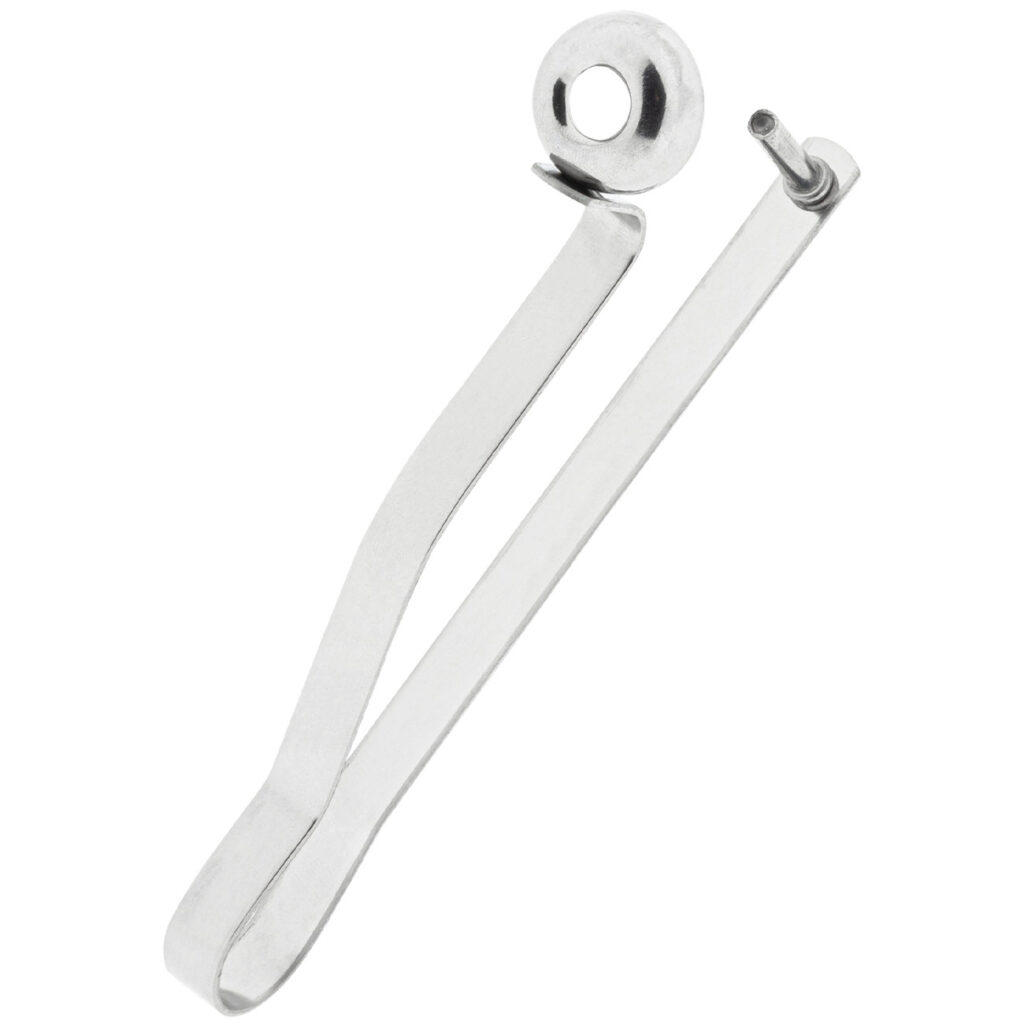 Handlicher Kirschenentsteiner aus Edelstahl