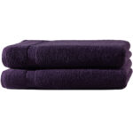2er-Set Duschtücher, 70 x 140 cm, 100% luxuriöse Baumwolle, mit 2 Bordüren, aubergine