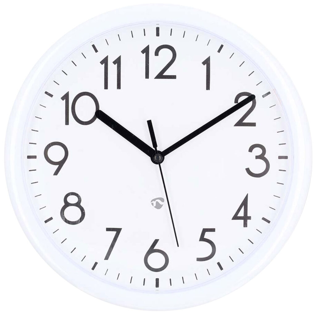 Wanduhr mit Quarzlaufwerk und weissem Hintergrund, Ø 22 cm