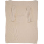 Kuscheldecke mit Ärmeln & Tasche, beige